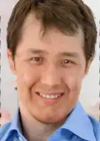 Комаров Лев