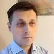 Михайлов Олег